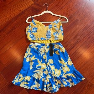 NWT! BCBG cut out skort romper. XS